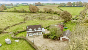 Dunvegan, Bryngwyn Road, Usk NP15 2JG