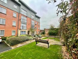 35, Grimshaw Place, Preston PR1 3BW