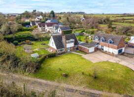 Penally, Plough Road, Droitwich WR9 7NN