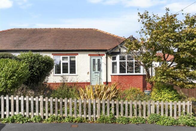 Hill Crescent