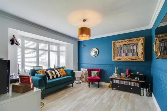 SITTING ROOM