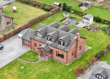 Moss Lane, Skelmersdale
