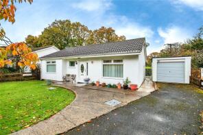 11 Cefnymaes, Gelliwen, Cardigan SA43 2PQ