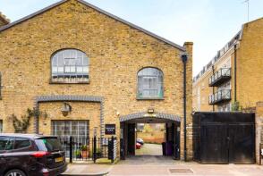 11, Hanover Place, London E3 4QD