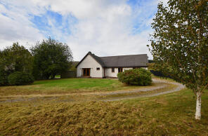Coromandel, The Knoll, A86t Hazel Grove Access - Glenroy Road Junction, Lower Inverroy, Roy Bridge PH31 4AQ