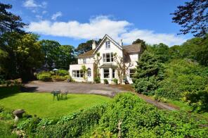 The Warrens, Undershore Road, Lymington SO41 5SA