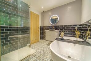 4, Garwfechan Road, Pont-y-rhyl, Bridgend CF32 8BX