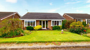 3, Farm Close, Pentrich, Ripley DE5 3RR