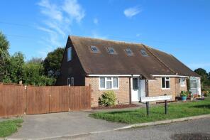 11, Brockhurst Cottages, Dunsfold Road, Alfold, Cranleigh GU6 8JD