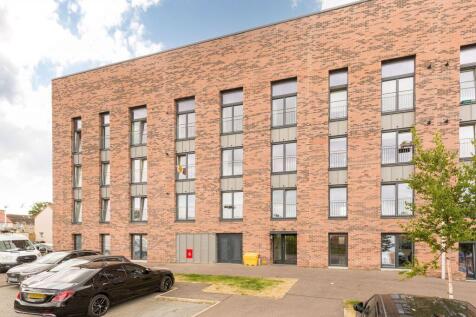 Flat 14, 7 Muirhouse Crescent, Muirhouse, Edinburgh, EH4 4QF