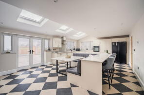 Charlbury, Chester Road, Knutsford WA16 0HH
