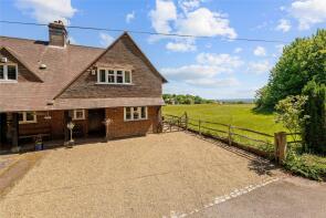 1, Champions Place Cottages, Kent Hatch Road, Oxted RH8 0TA