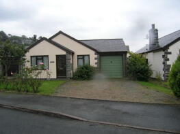 26 Thornbury, Ystad Castell Morfa, Harlech LL46 2GA