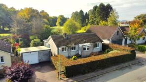 31, Broom Road, Kinross KY13 8BU