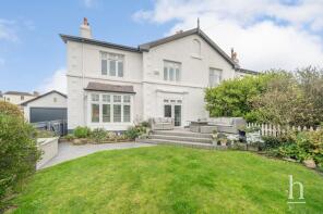36, The Kings Gap, Wirral CH47 1HF
