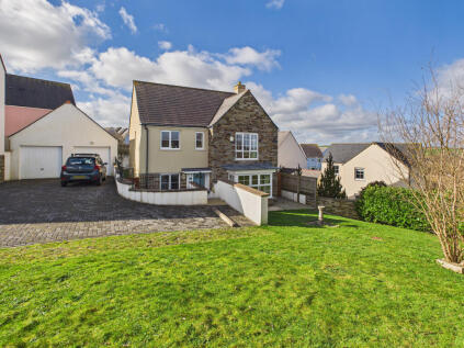 Colmer Close, St. Martin, East Looe, Cornwall
