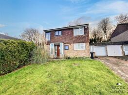 16, Buckhurst Close, Eastbourne BN20 9EF