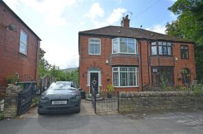 304, Wakefield Road, Stalybridge SK15 3BY