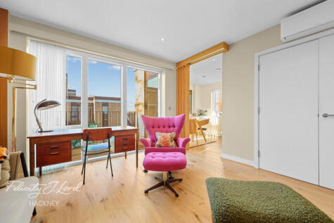 Lansdowne Drive, London E8