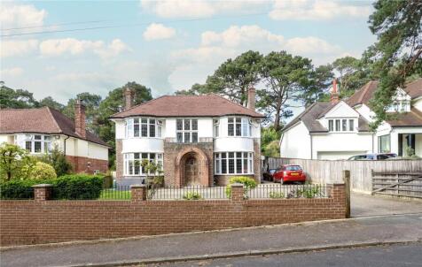 Canford Cliffs Avenue, Canford Cliffs, Poole, Dorset, BH14