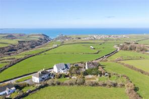 Melrosa, Trewarmett Lane, Tintagel PL34 0ES