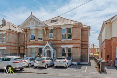 Richmond Park Road, Bournemouth, BH8