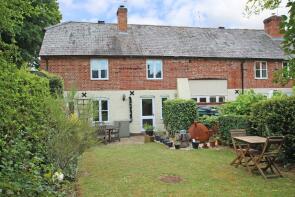 Step Aside, Suddern Cottages, Salisbury Lane, Over Wallop SO20 8JJ