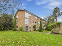 1, Brockley Combe, Weybridge KT13 9QB