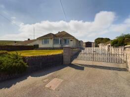 Highmead, Carnkie, Redruth TR16 6RZ