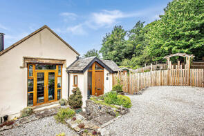 3, Old Hall Cottages, Cove Road, Carnforth LA5 0RW