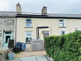8, West End, Blaenau Ffestiniog LL41 3SR