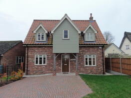 Chapelstone, The Green, Bury St. Edmunds IP29 5HS