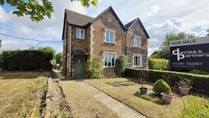19, Whitfield Road, Brackley NN13 5PZ