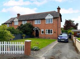 Merekats, Shrewsbury Road, Cockshutt SY12 0JE