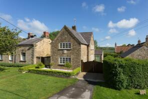 Sundial House, Main Street, Welburn, York YO60 7EE