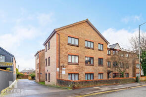 8, 46 Melbourne Court, Seabourne Road, Bournemouth BH5 2HT