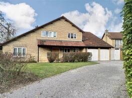6, Vanbrugh Gate, Broome Manor, Swindon SN3 1NQ