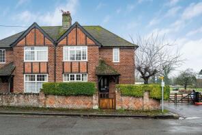8, Church Road, Thame OX9 3AJ