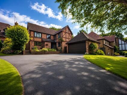Cowdray Park Road, Little Common, TN39