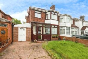 67, Chipperfield Road, Birmingham B36 8BY