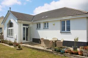 Ravenswood, Penwartha, Helston TR12 6RS