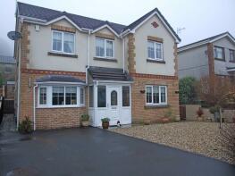 33c, Gwscwm Park, Burry Port SA16 0DX