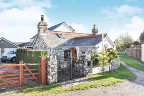 Smithy Gate, Access Road Leading To Rose Cottage And York Cottage, Pen Y Ball, Holywell CH8 8SU