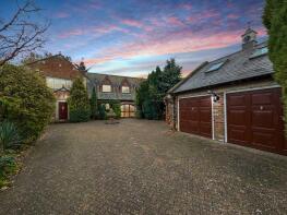 9 St Martin's House, West Street, Grantham NG32 2NL