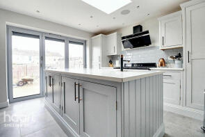 7, Second Avenue, Queenborough ME11 5JT