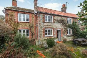 Applewood, Cross Street, Holt NR25 7XH