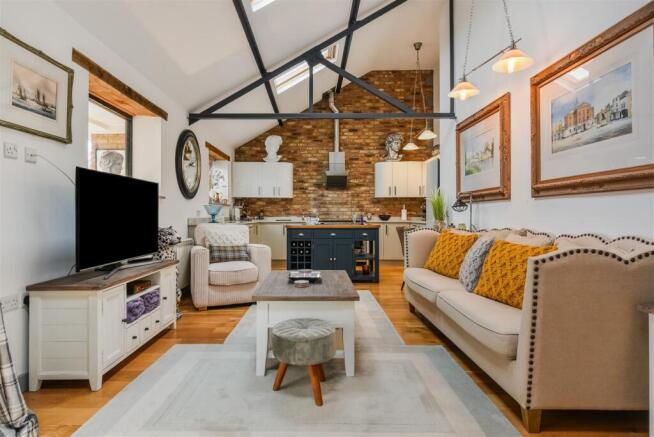 Sitting/Diner/Family Room