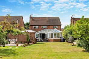 2, Bingham Cottages, Bowyers Lane, Warfield, Bracknell RG42 6EN