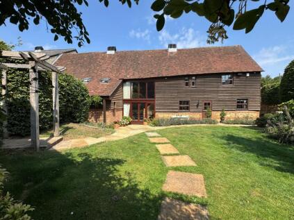 Elstead Road, Seale, Farnham, Surrey, GU10