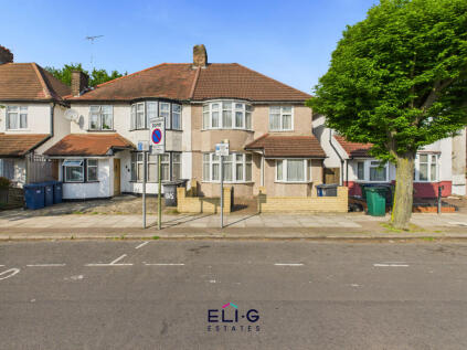 Brookside Road, NW11